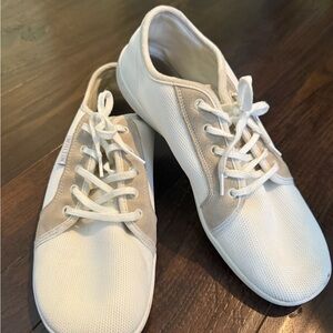 WHITIN Unisex Adult 43 Barefoot Minimalist Zero Drop Sole Lace-Up Suede/Canvas